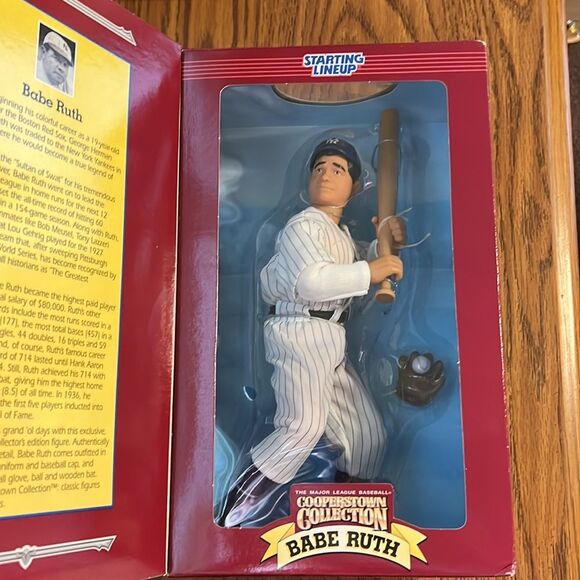 😊3/$30 Starting Lineup Cooperstown Collection Babe Ruth NIB Collectable item - Picture 4 of 9